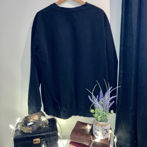 H&M Black Crew Neck - Picture 2 of 3